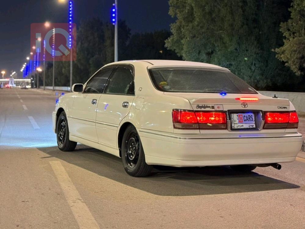 تويوتا كراون